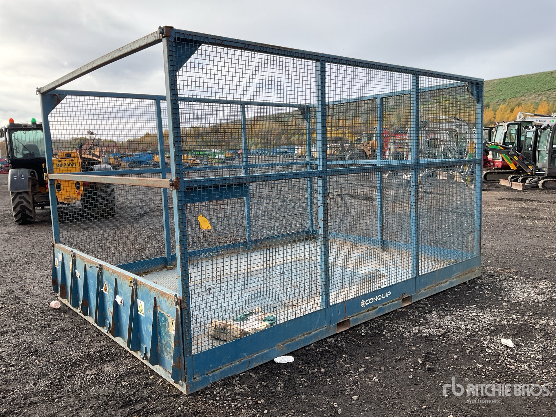 Aspect général with Image, coin arrière droit