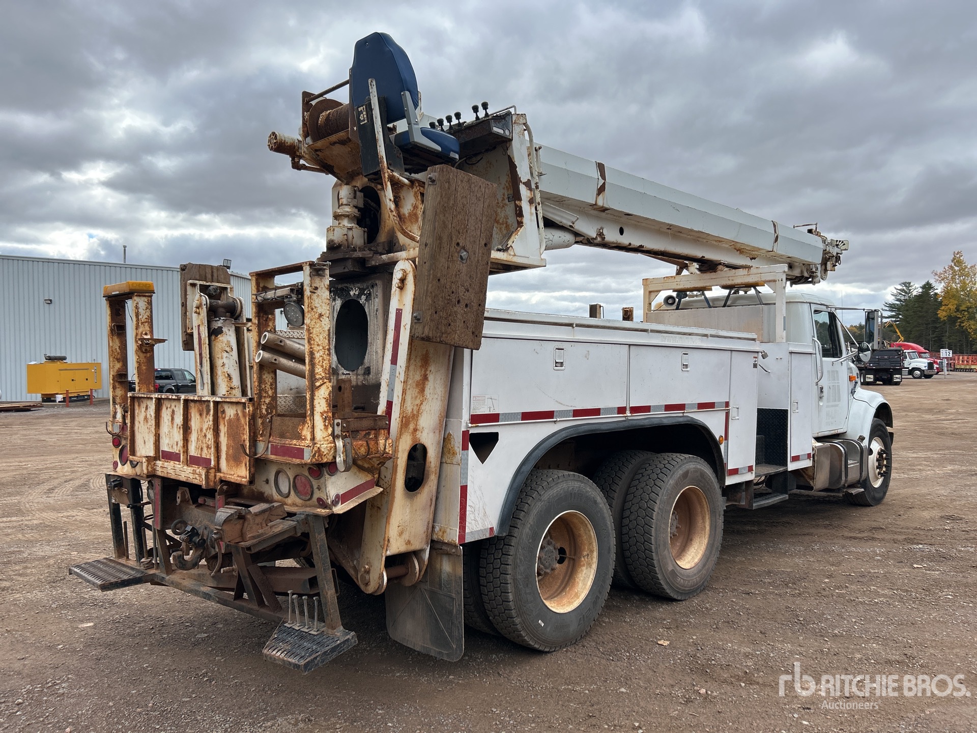 General Appearance with Image, coin arrière droit