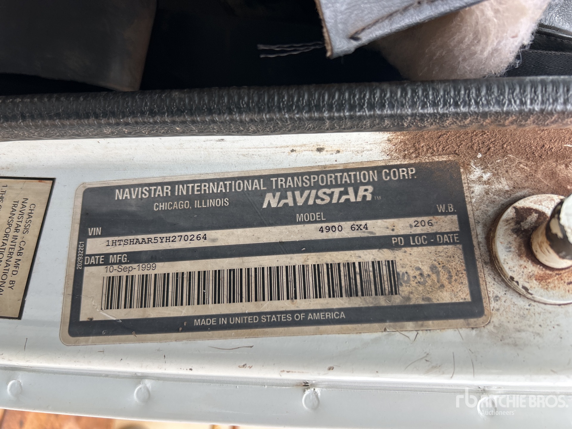 General Appearance with Numéro de série/Numéro d'identification du véhicule automobile