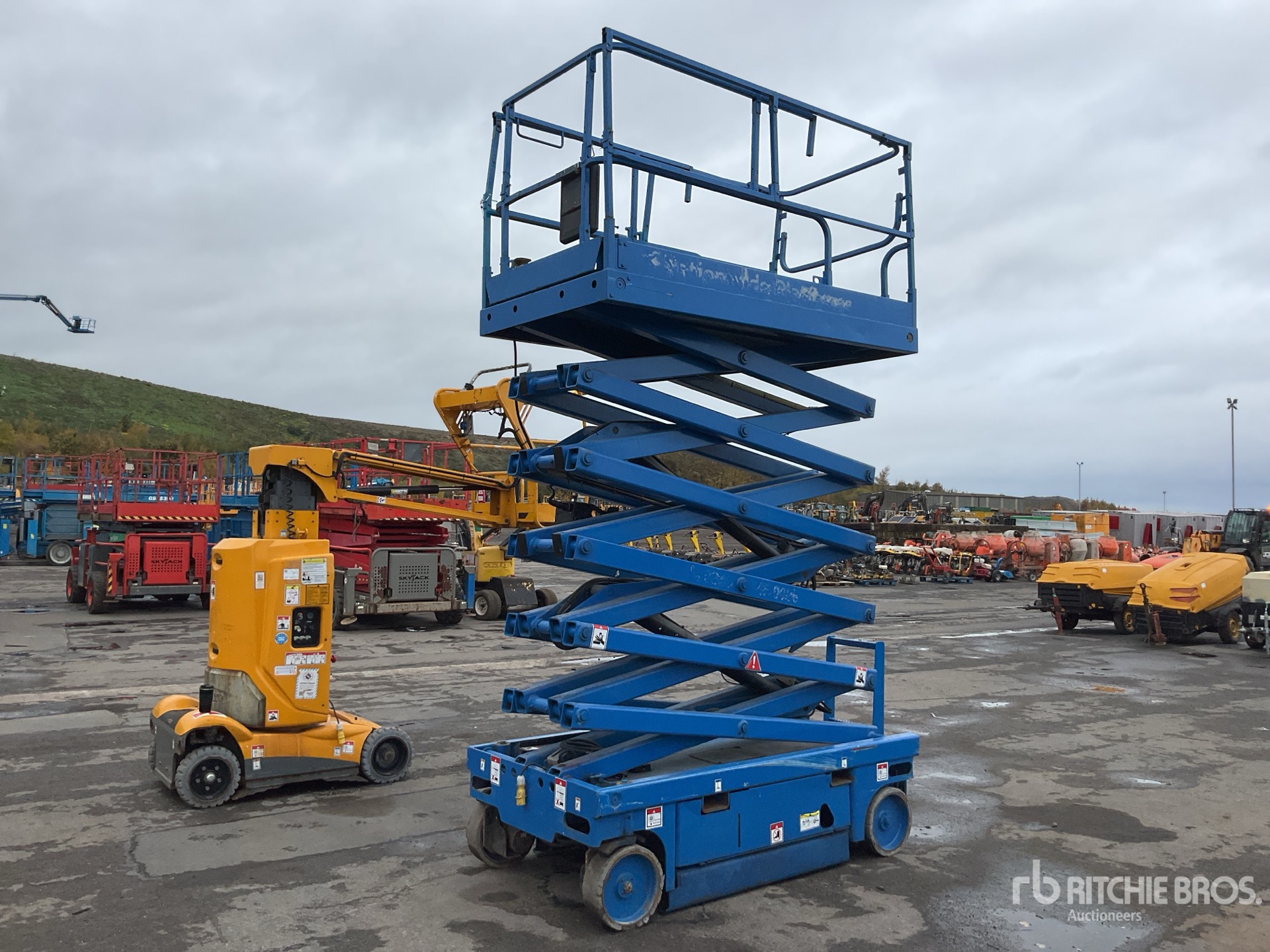 General Appearance with Featured Photo