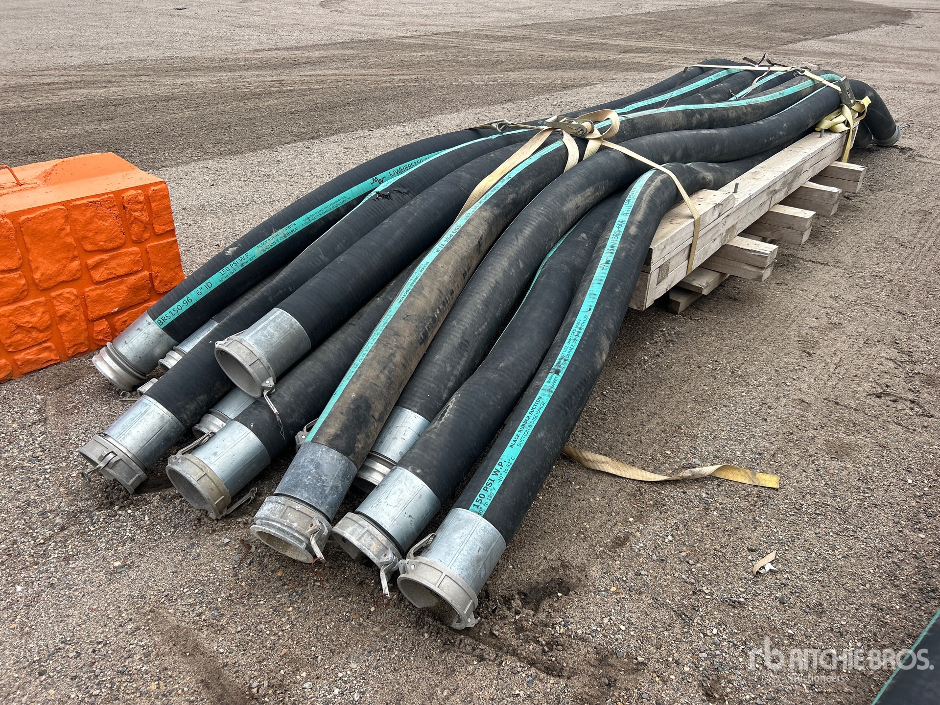 General Appearance with Image, coin avant droit