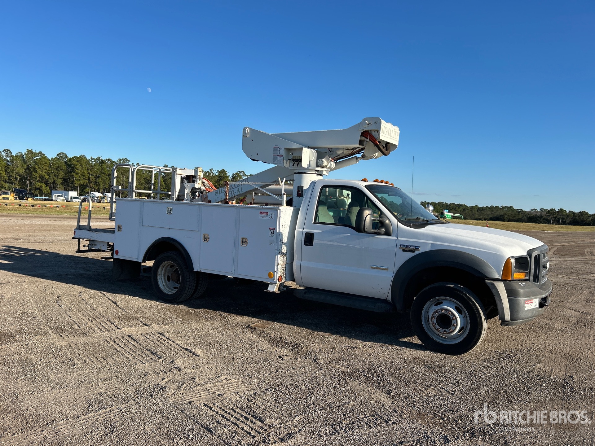 General Appearance with Imagen: esquina delantera derecha