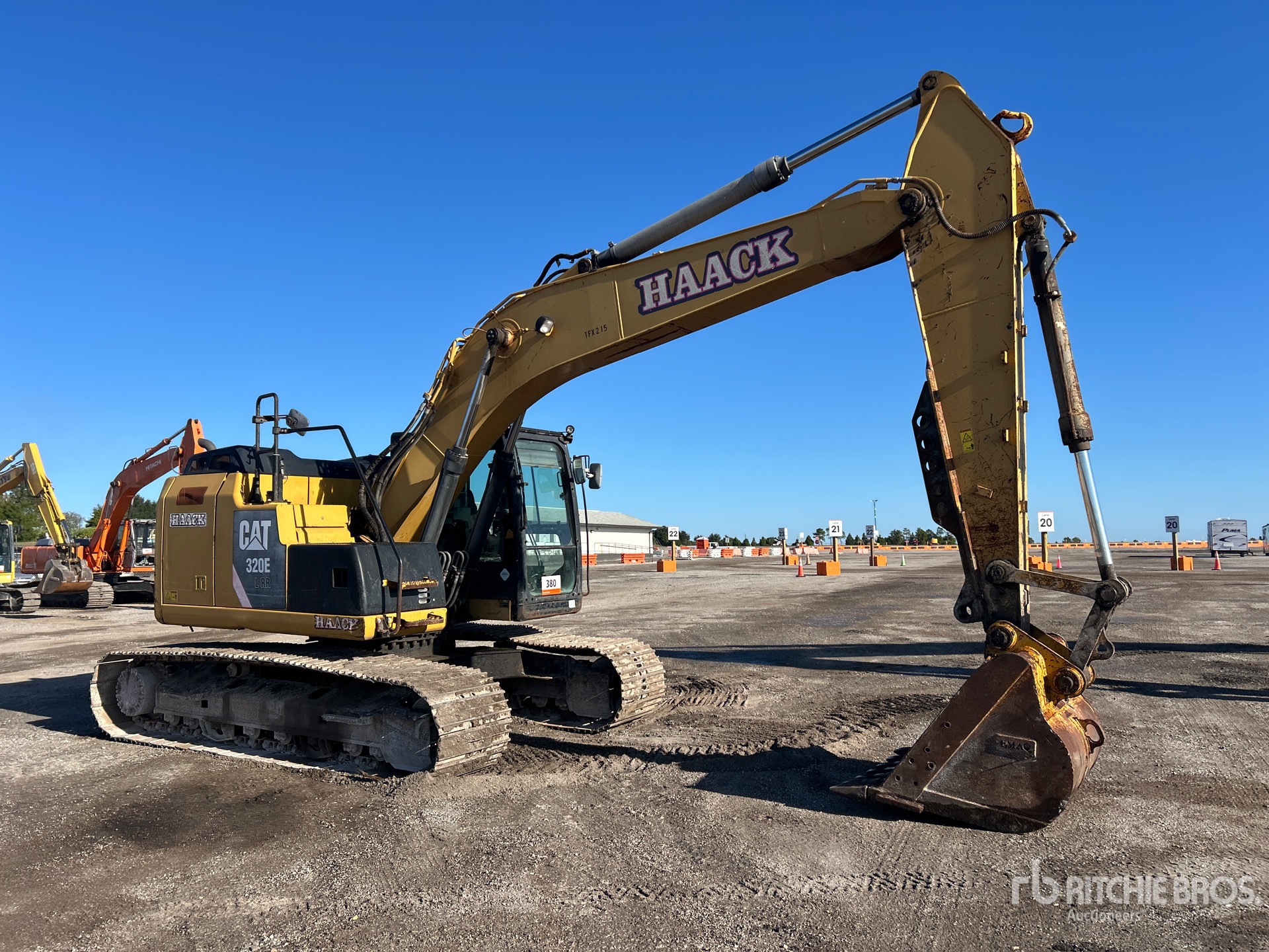 General Appearance with Imagen: esquina delantera derecha