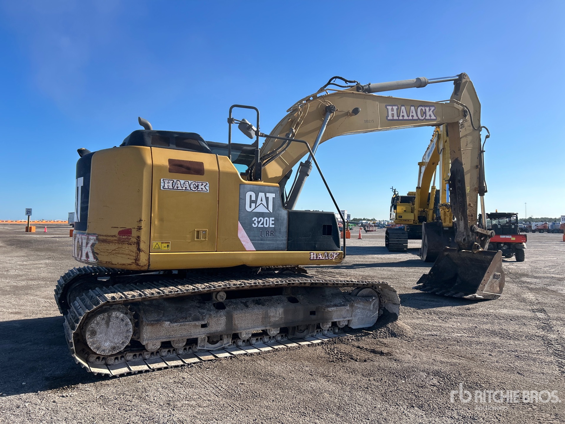 General Appearance with Imagen: esquina trasera derecha