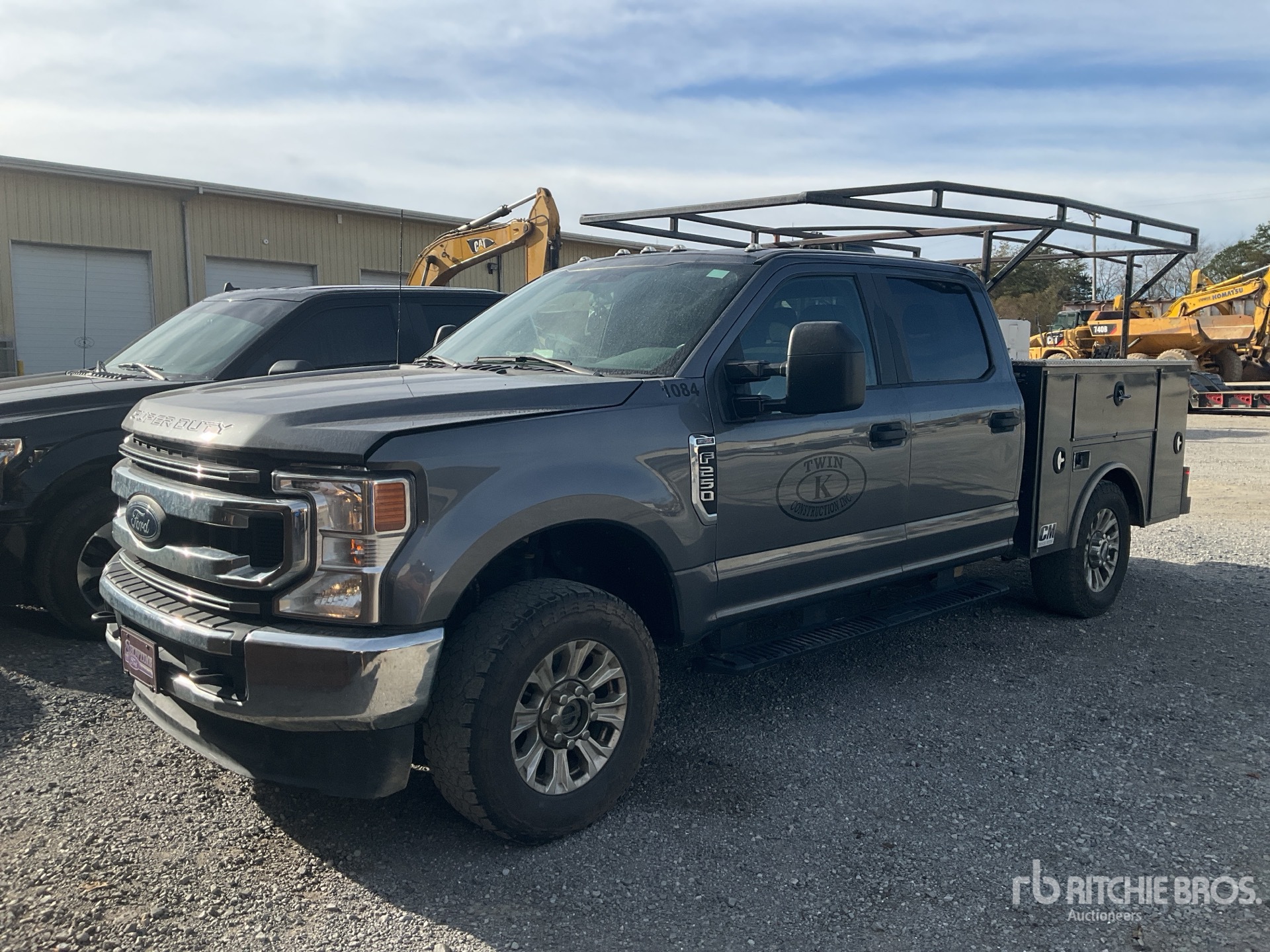 General Appearance with Featured Photo