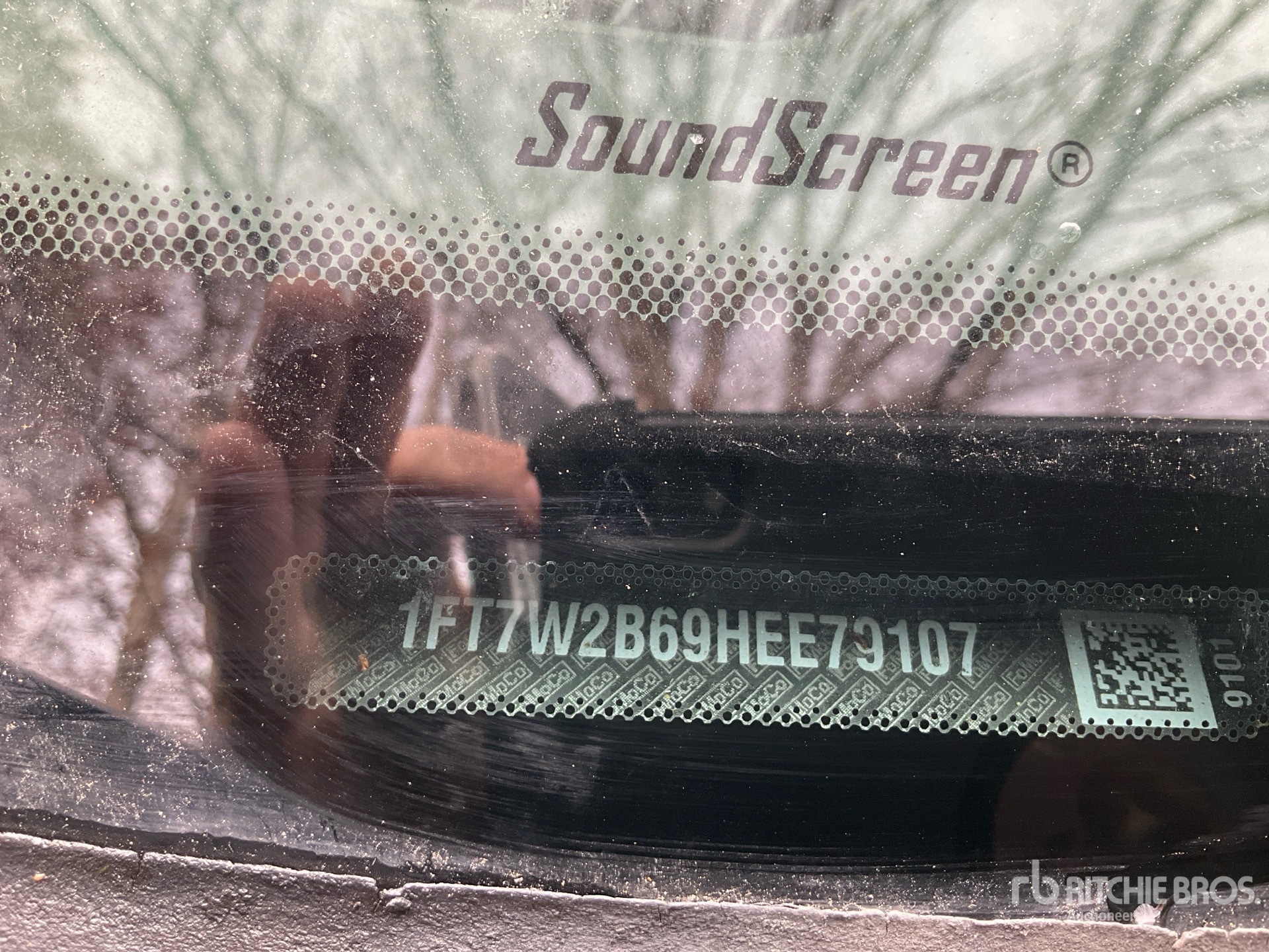 General Appearance with Numero seriale/numero d’identificazione del veicolo (VIN)