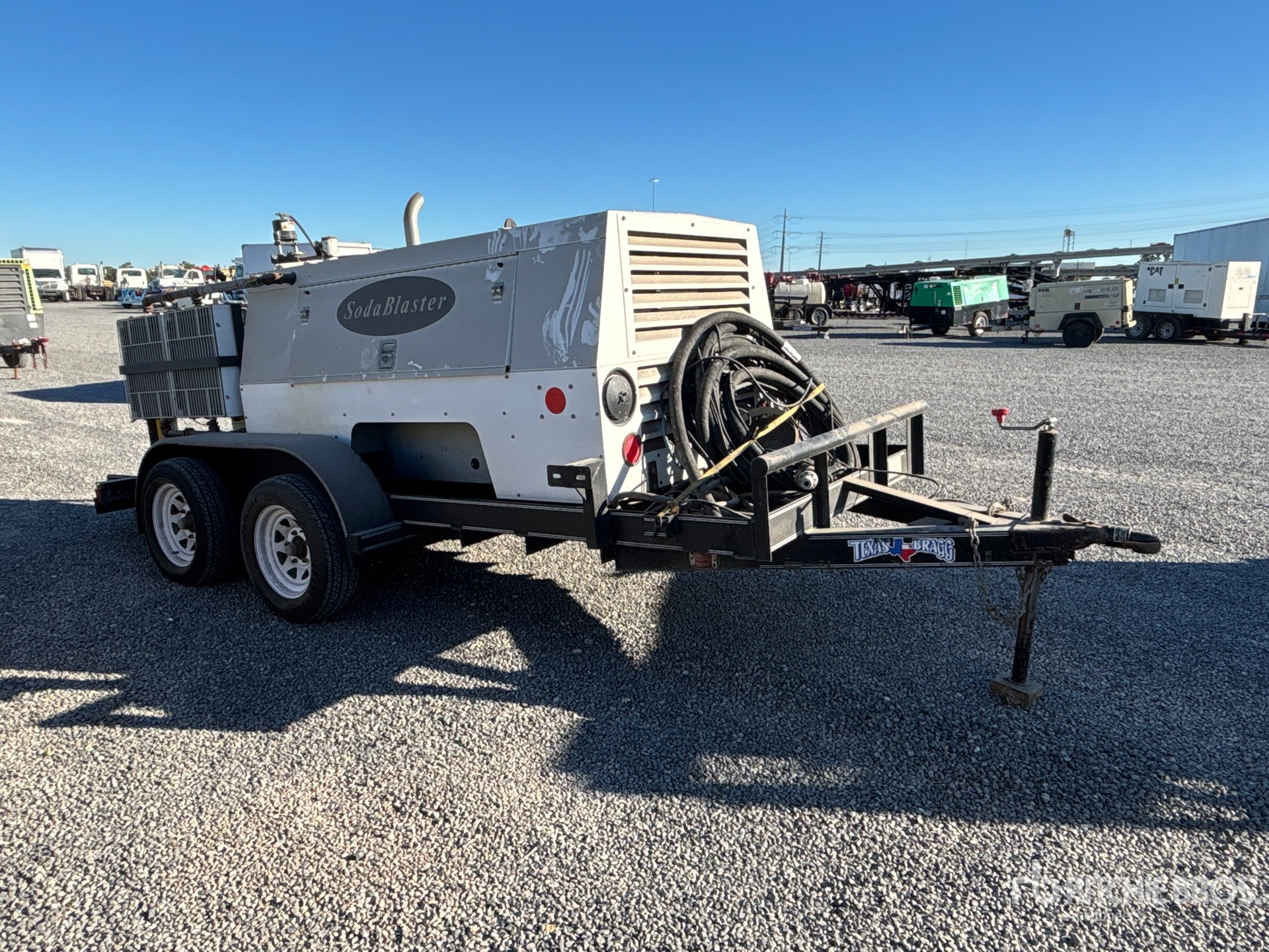 Aspect général with Image, coin avant droit