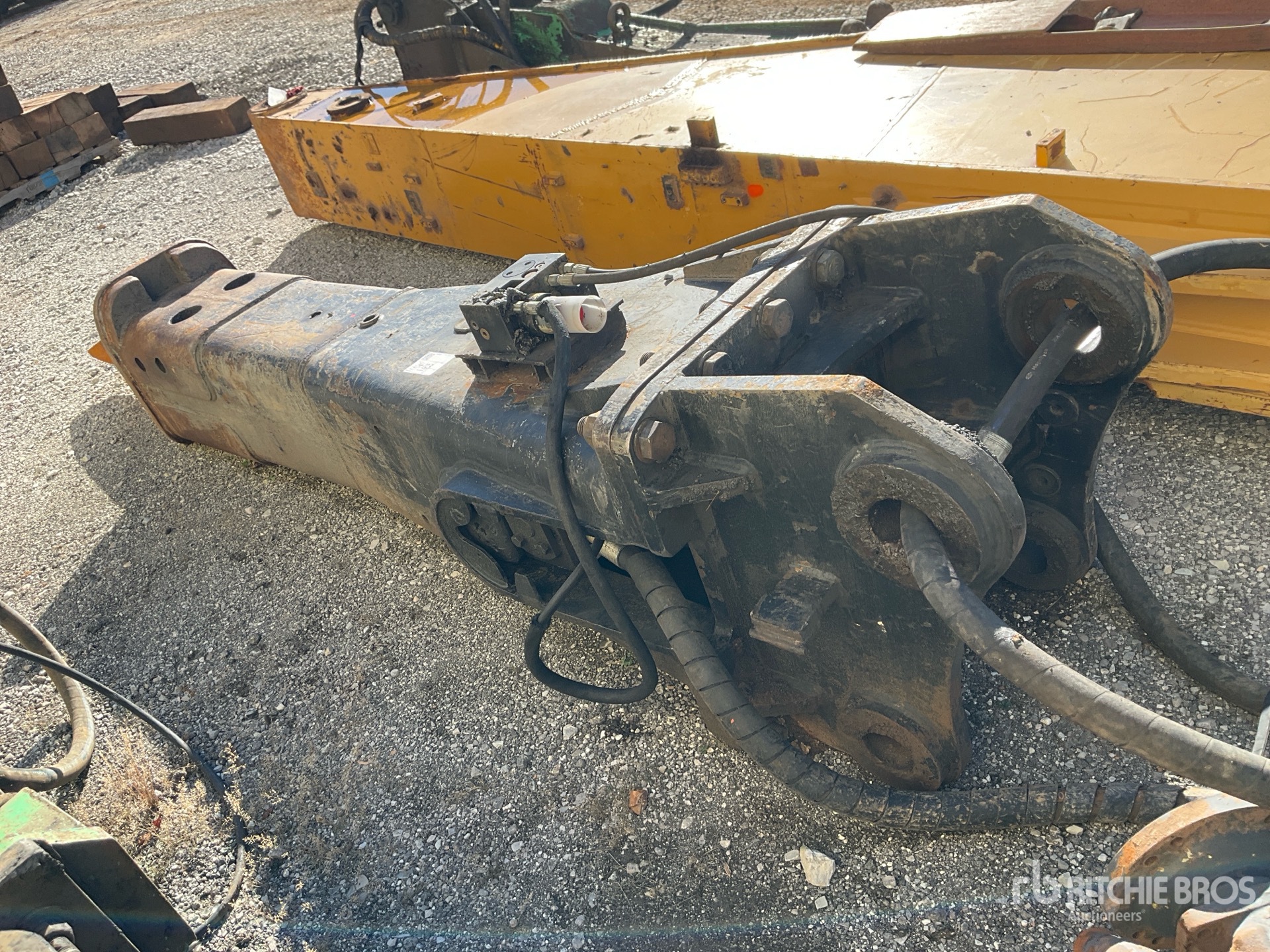 General Appearance with Imagen: esquina trasera izquierda