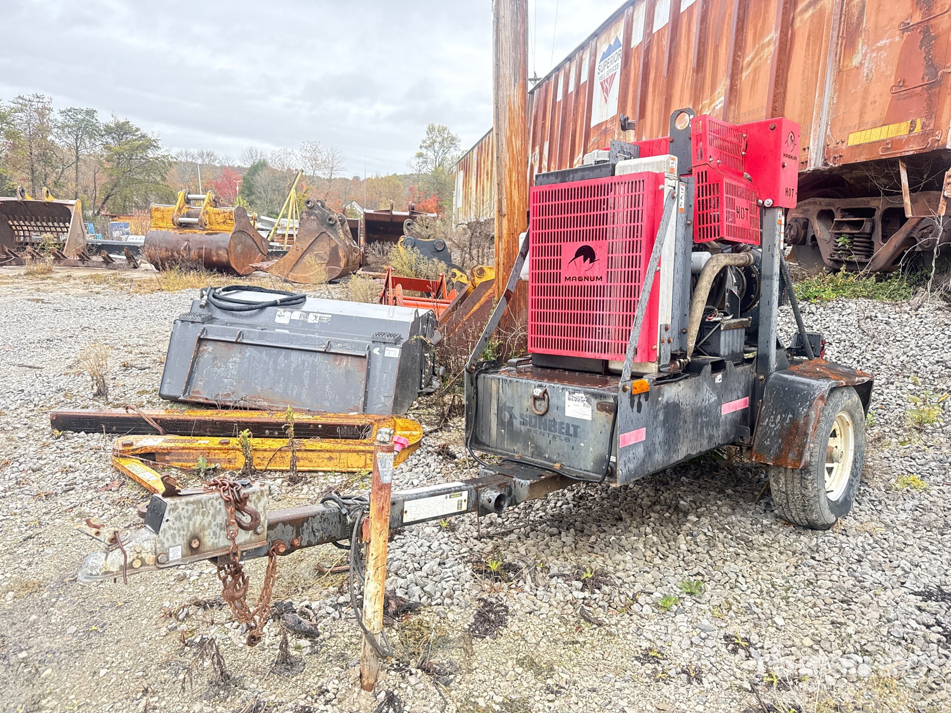 General Appearance with Featured Photo