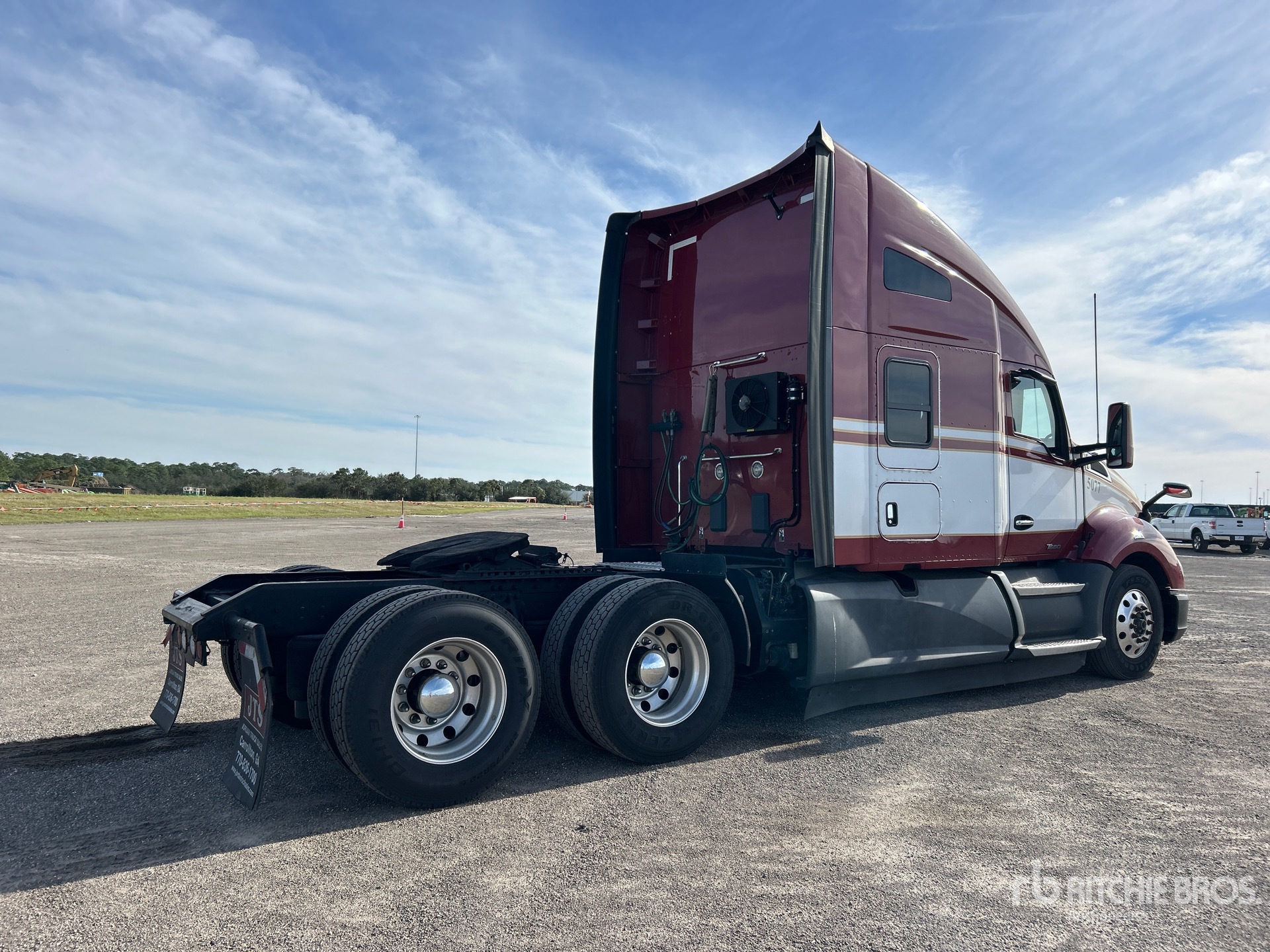 General Appearance with Image, coin arrière droit