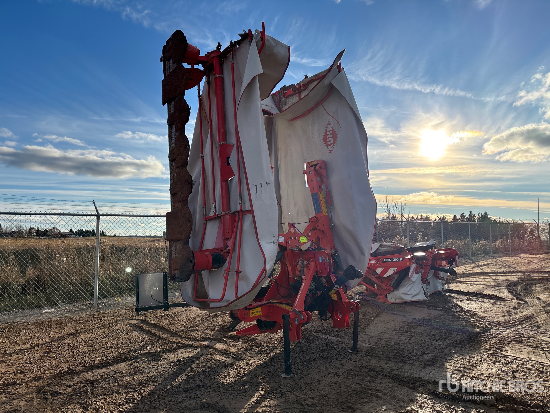 General Appearance with Foto, angolo anteriore destro