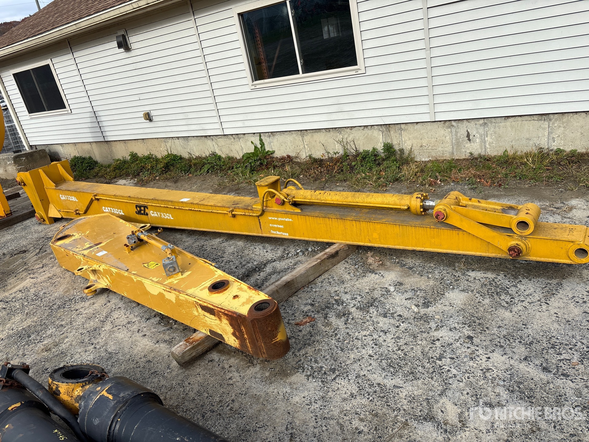 General Appearance with Foto, angolo anteriore sinistro