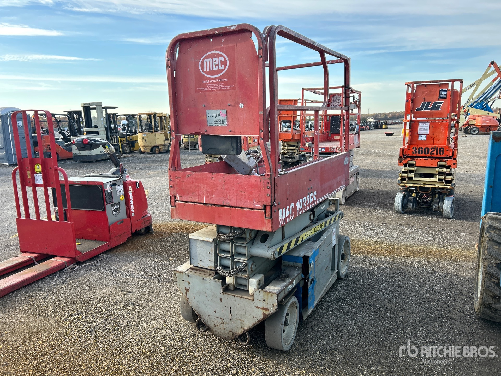 General Appearance with Picture, Left Front Corner