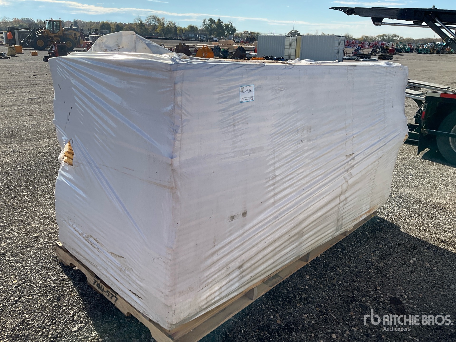 General Appearance with Bild, Ecke vorne links