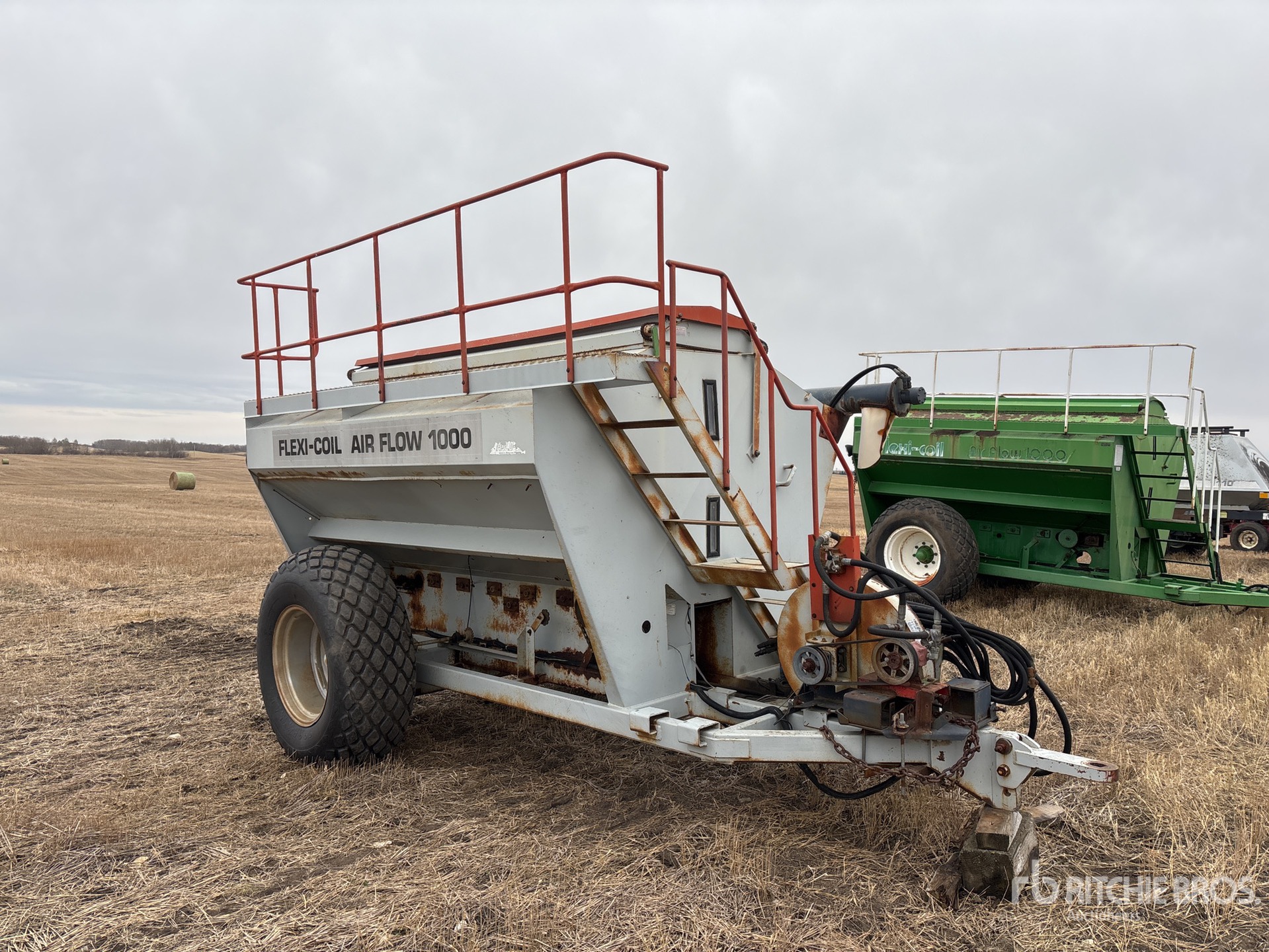 General Appearance with Imagen: esquina delantera derecha