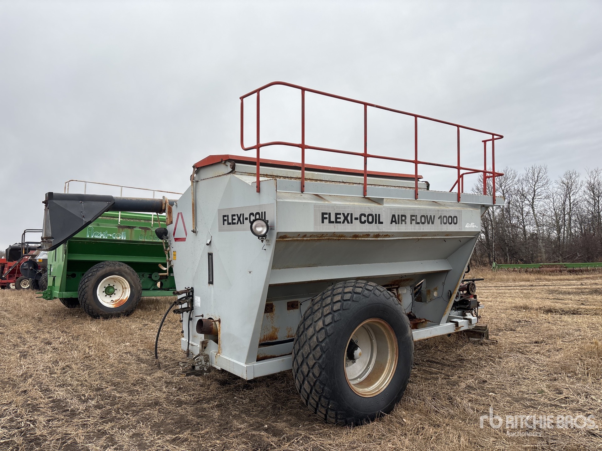 General Appearance with Imagen: esquina trasera derecha