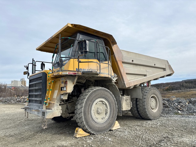 2006 Komatsu HD325-7 Haul Truck 2006 Komatsu HD325-7 Haul Truck