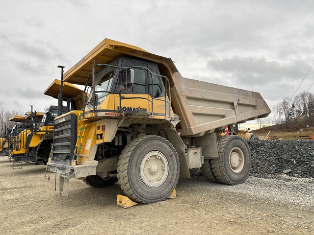 2011 Komatsu HD325-7 Haul Truck 2011 Komatsu HD325-7 Haul Truck