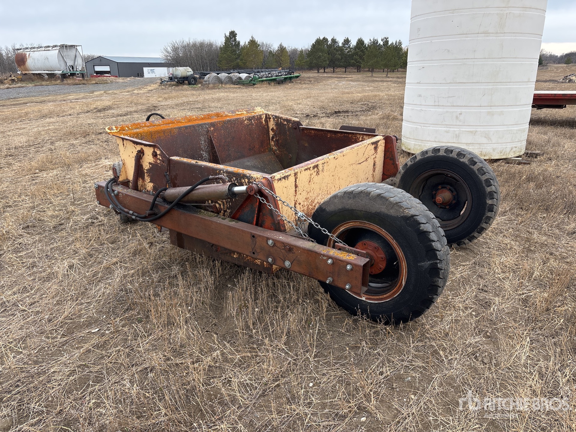 General Appearance with Zdjęcie, lewy dolny róg