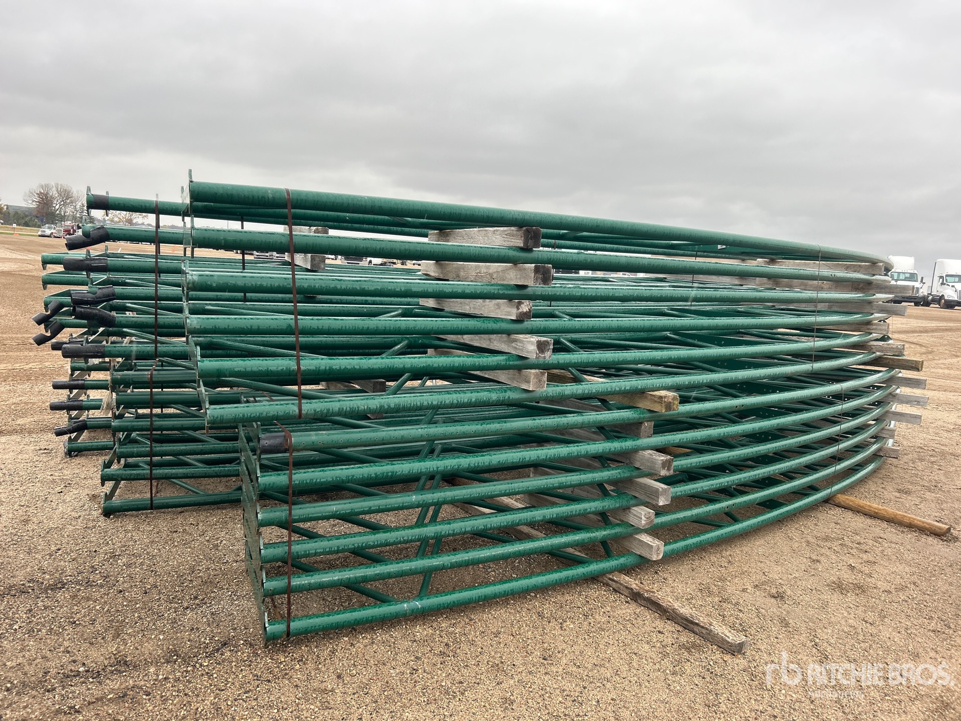 General Appearance with Foto, angolo anteriore destro