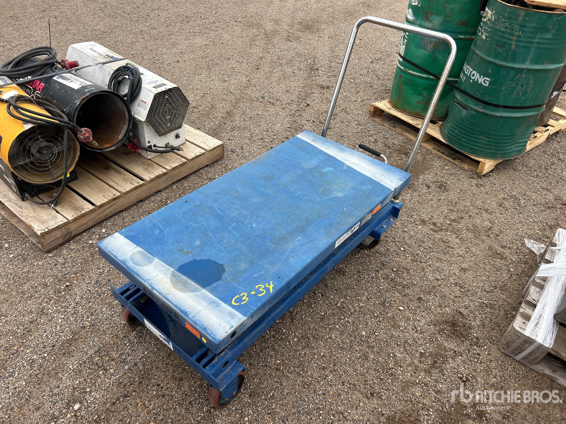 General Appearance with Foto, angolo anteriore sinistro