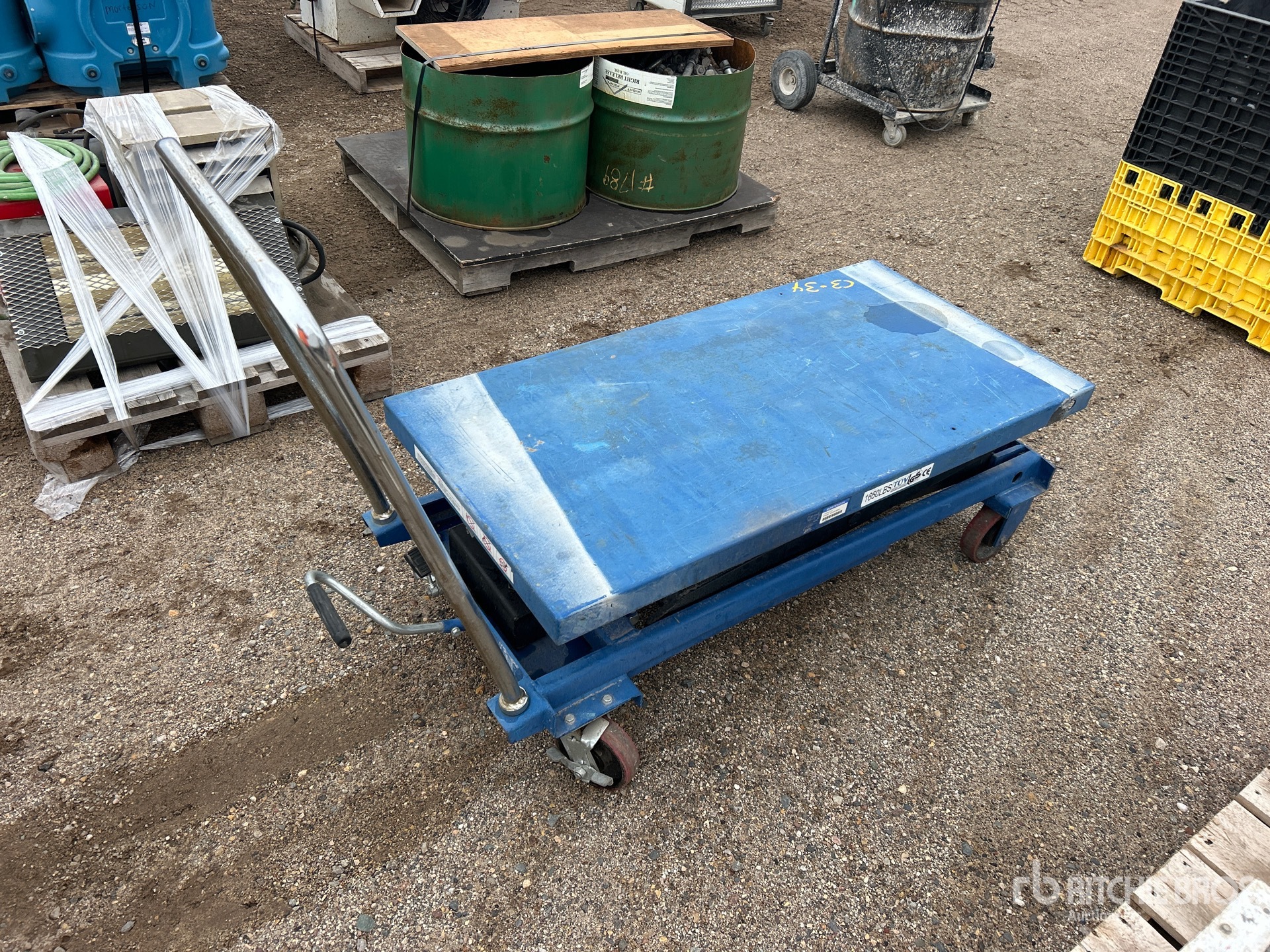 General Appearance with Foto, angolo anteriore sinistro