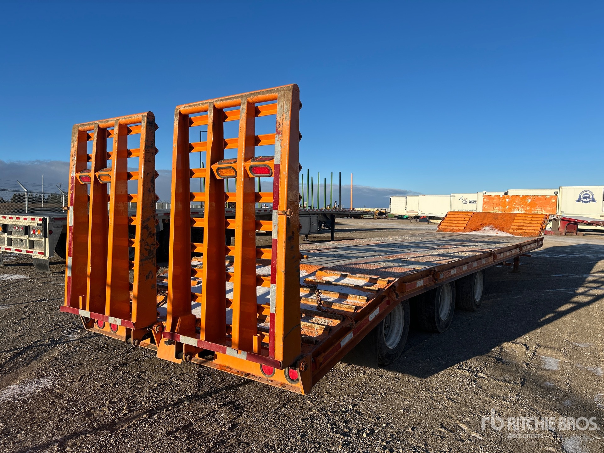 General Appearance with Imagen: esquina trasera derecha