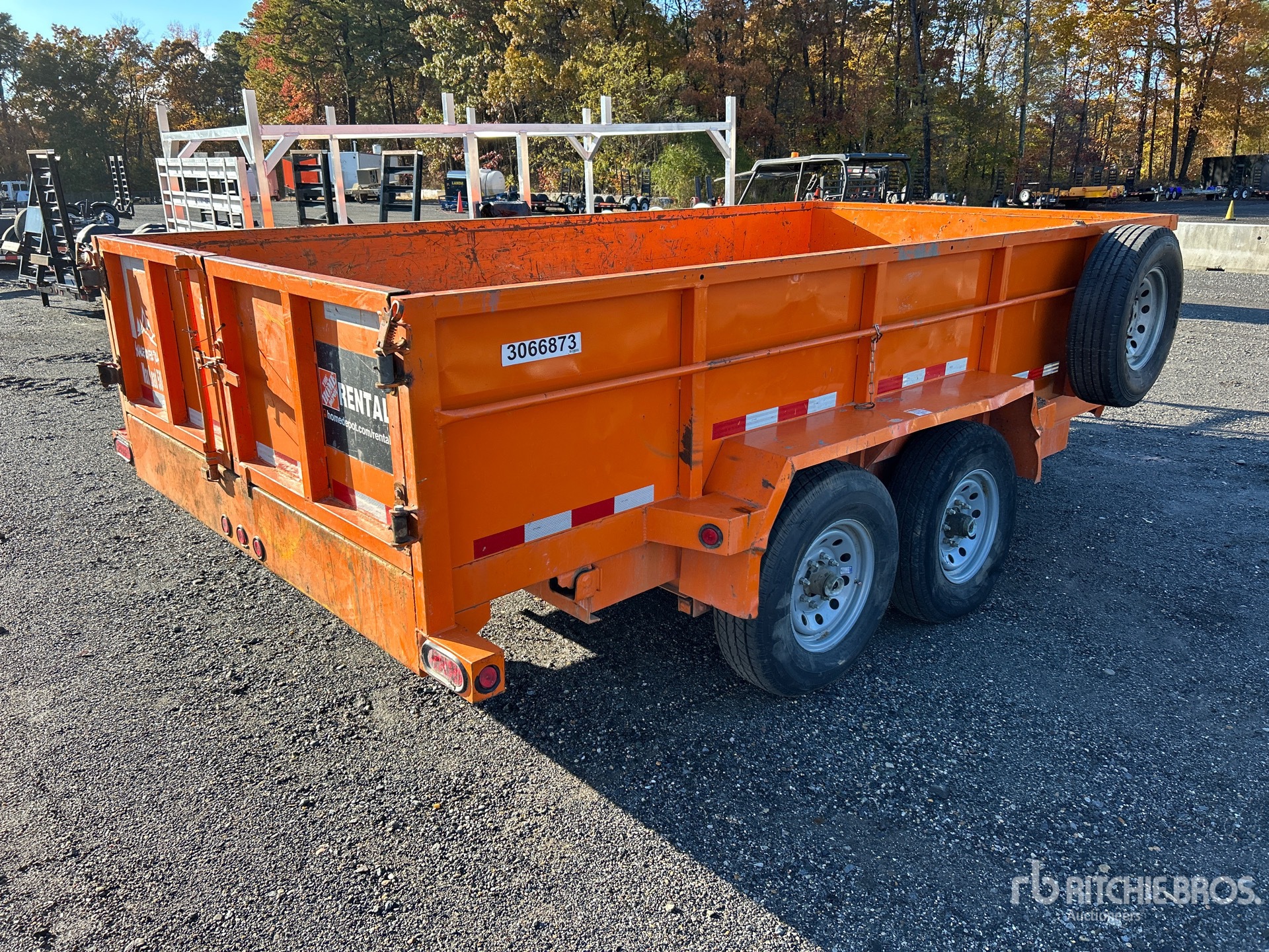 General Appearance with Picture, Right Rear Corner