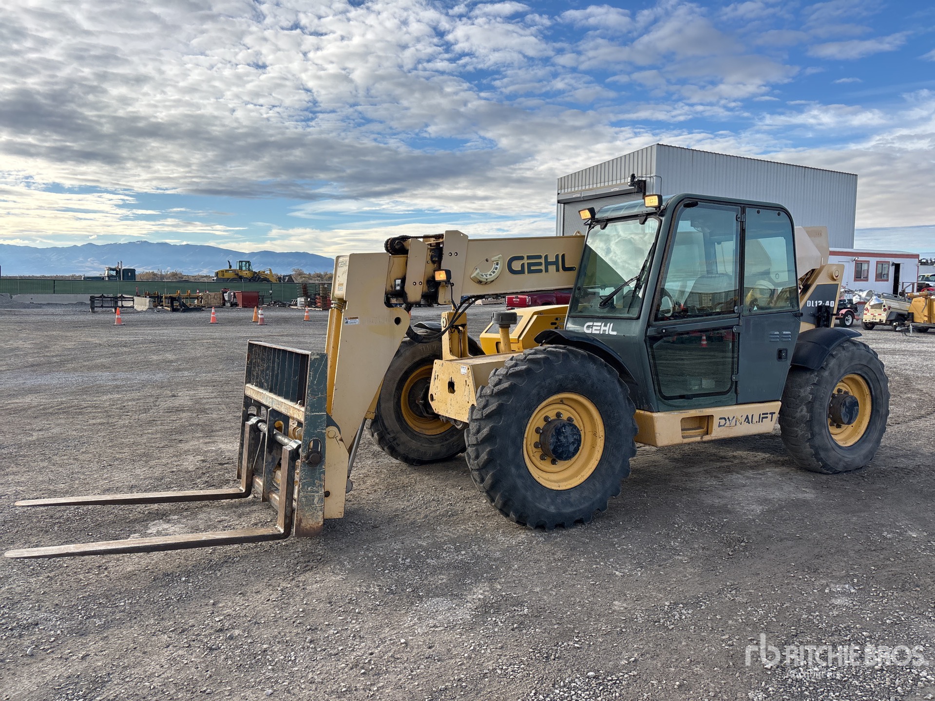 General Appearance with Featured Photo