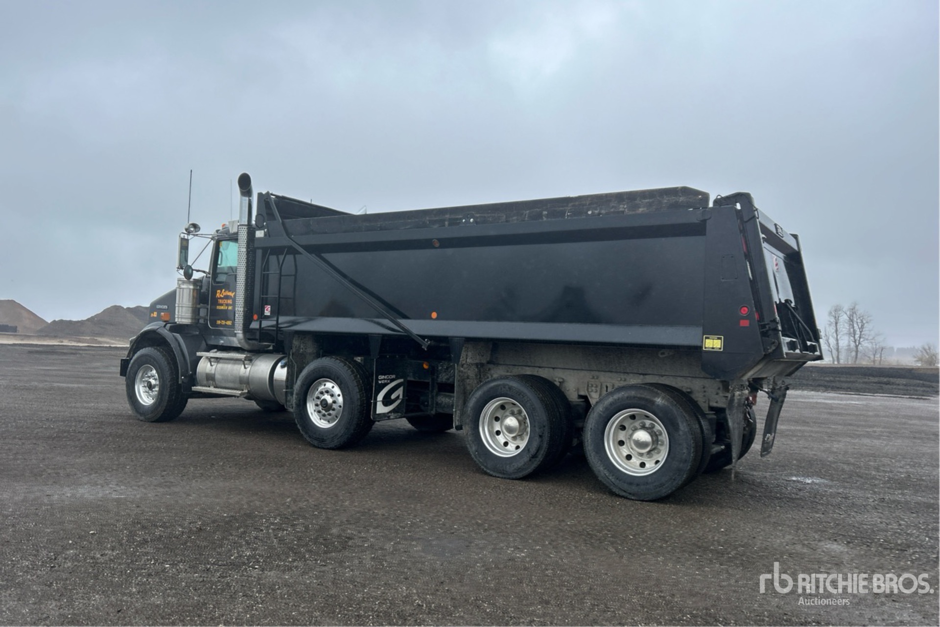 General Appearance with Imagen: esquina trasera izquierda