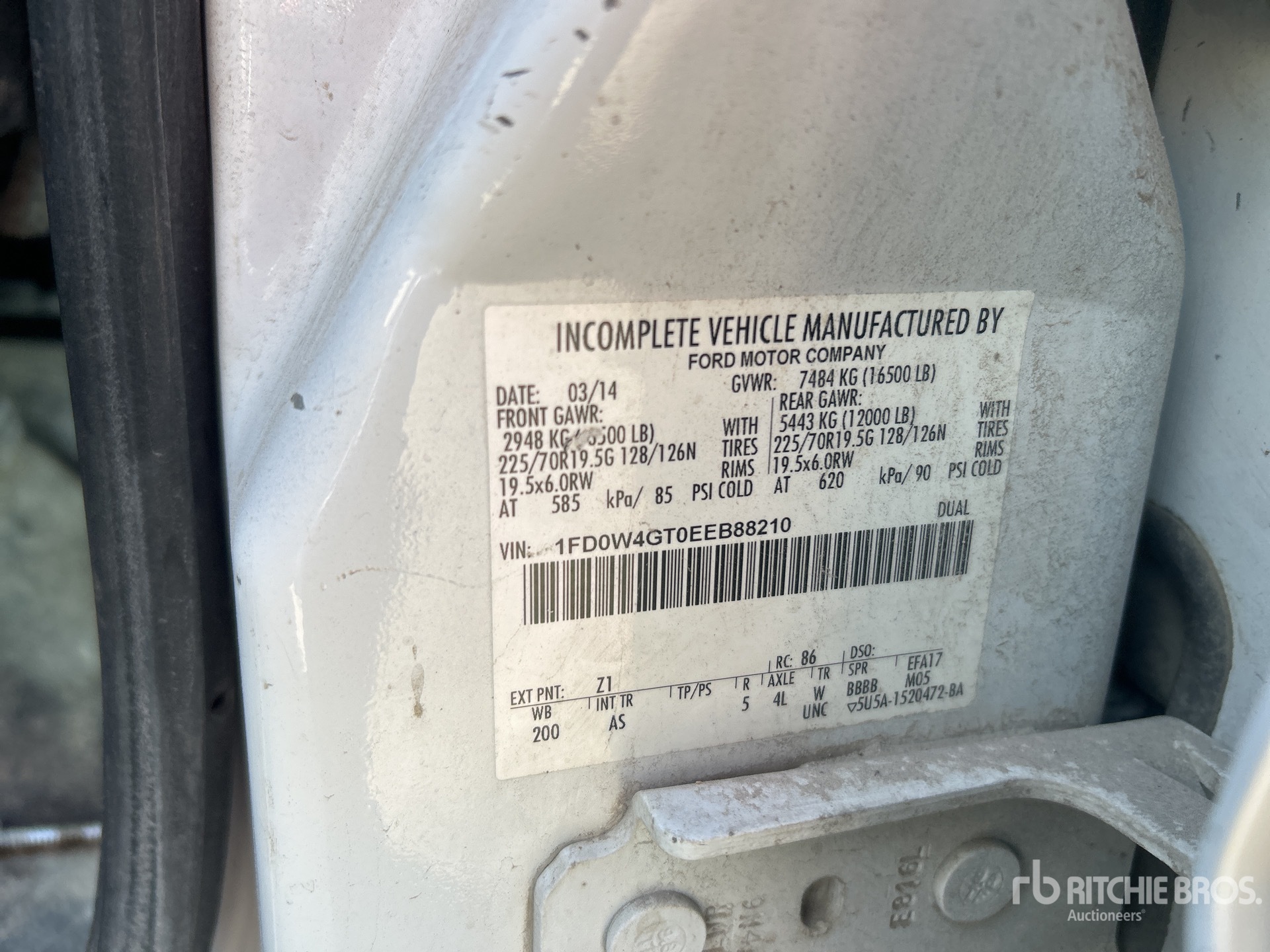 General Appearance with Numéro de série/Numéro d'identification du véhicule automobile