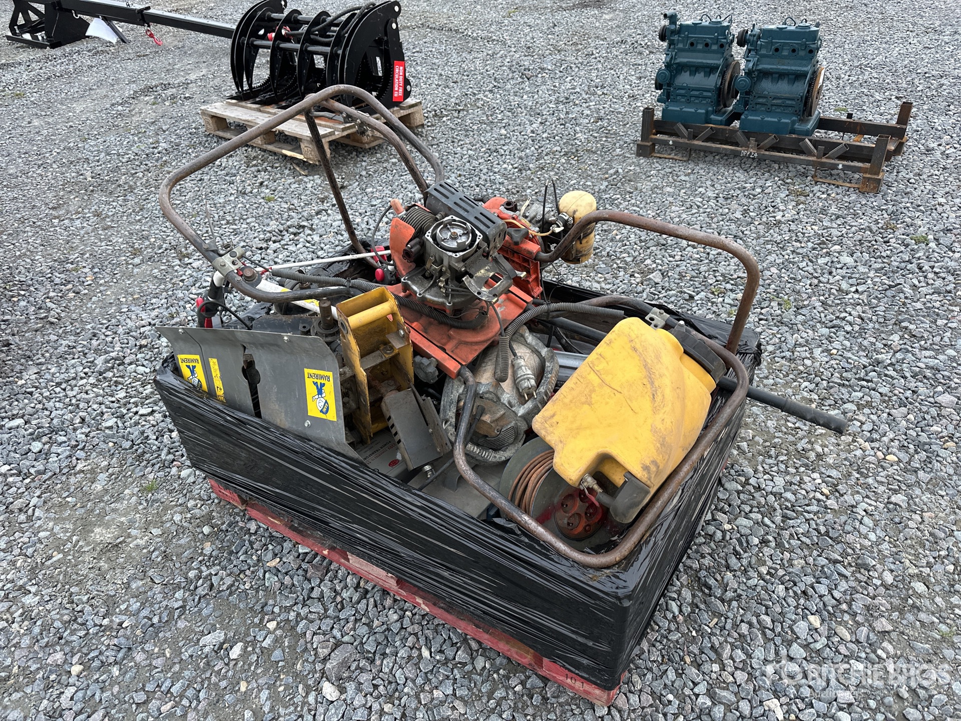 General Appearance with Zdjęcie, prawy górny róg