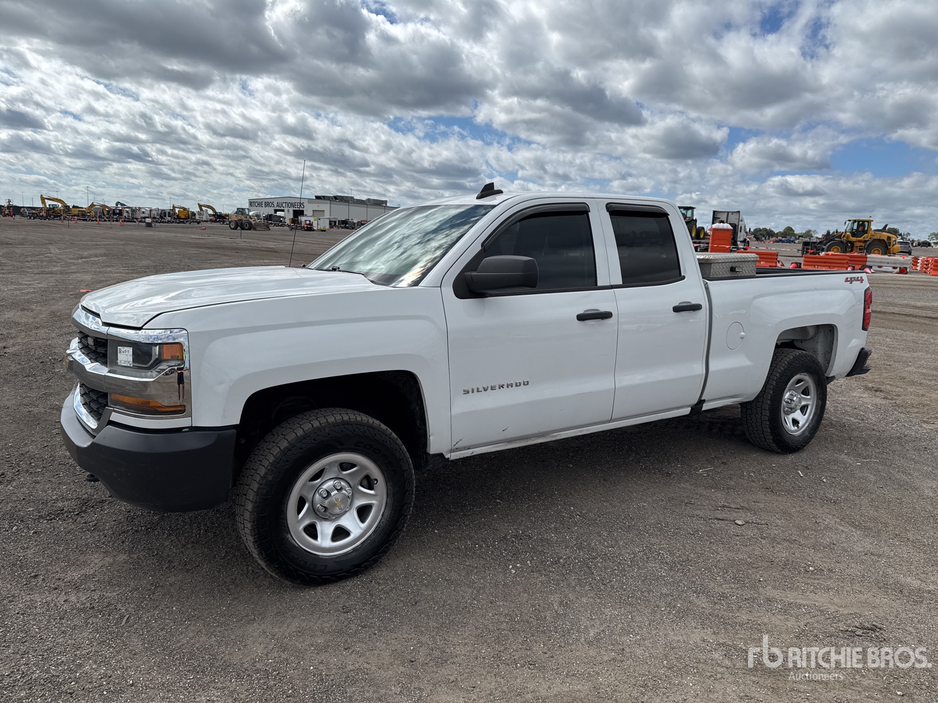 General Appearance with Featured Photo