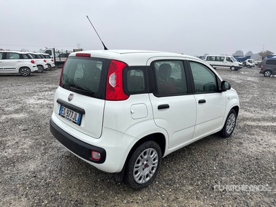 General Appearance with Foto, angolo anteriore sinistro