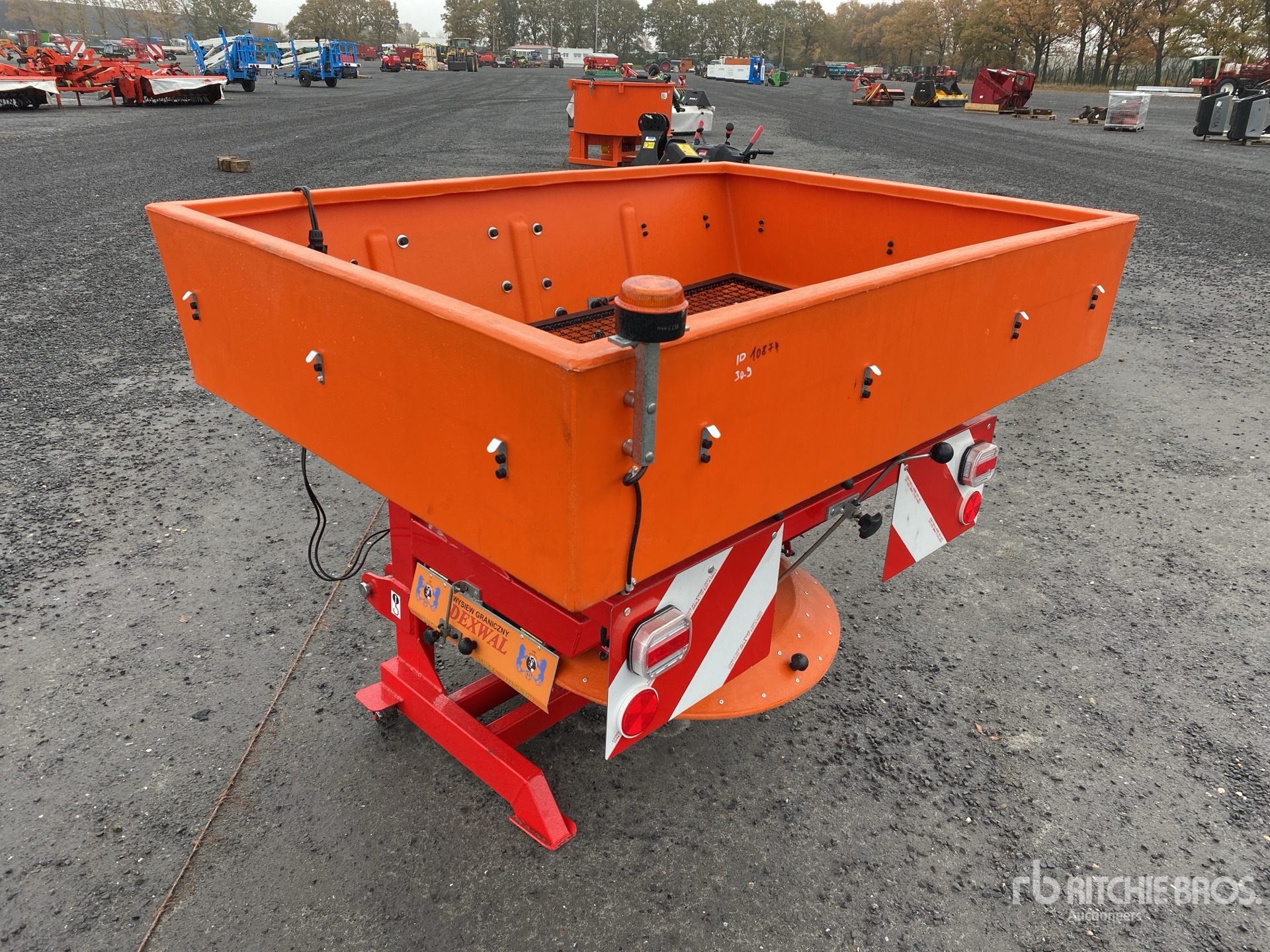 General Appearance with Imagen: esquina trasera izquierda