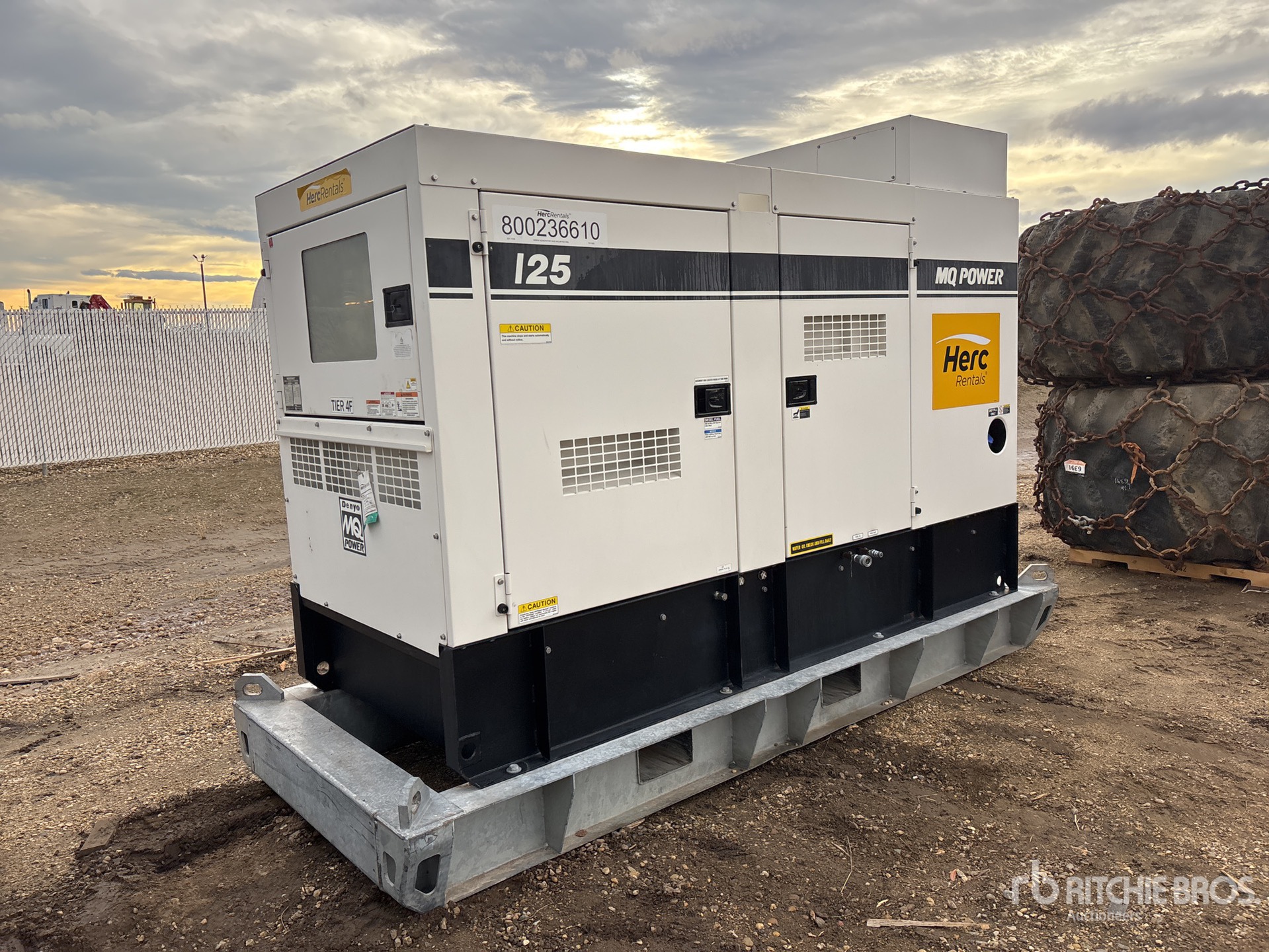 General Appearance with Bild, Ecke hinten links