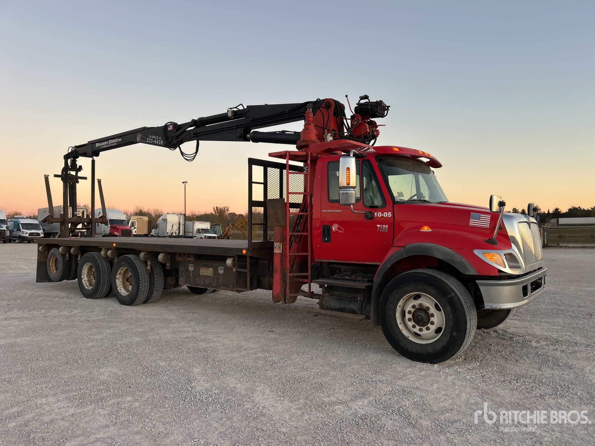 Aspect général with Image, coin avant droit