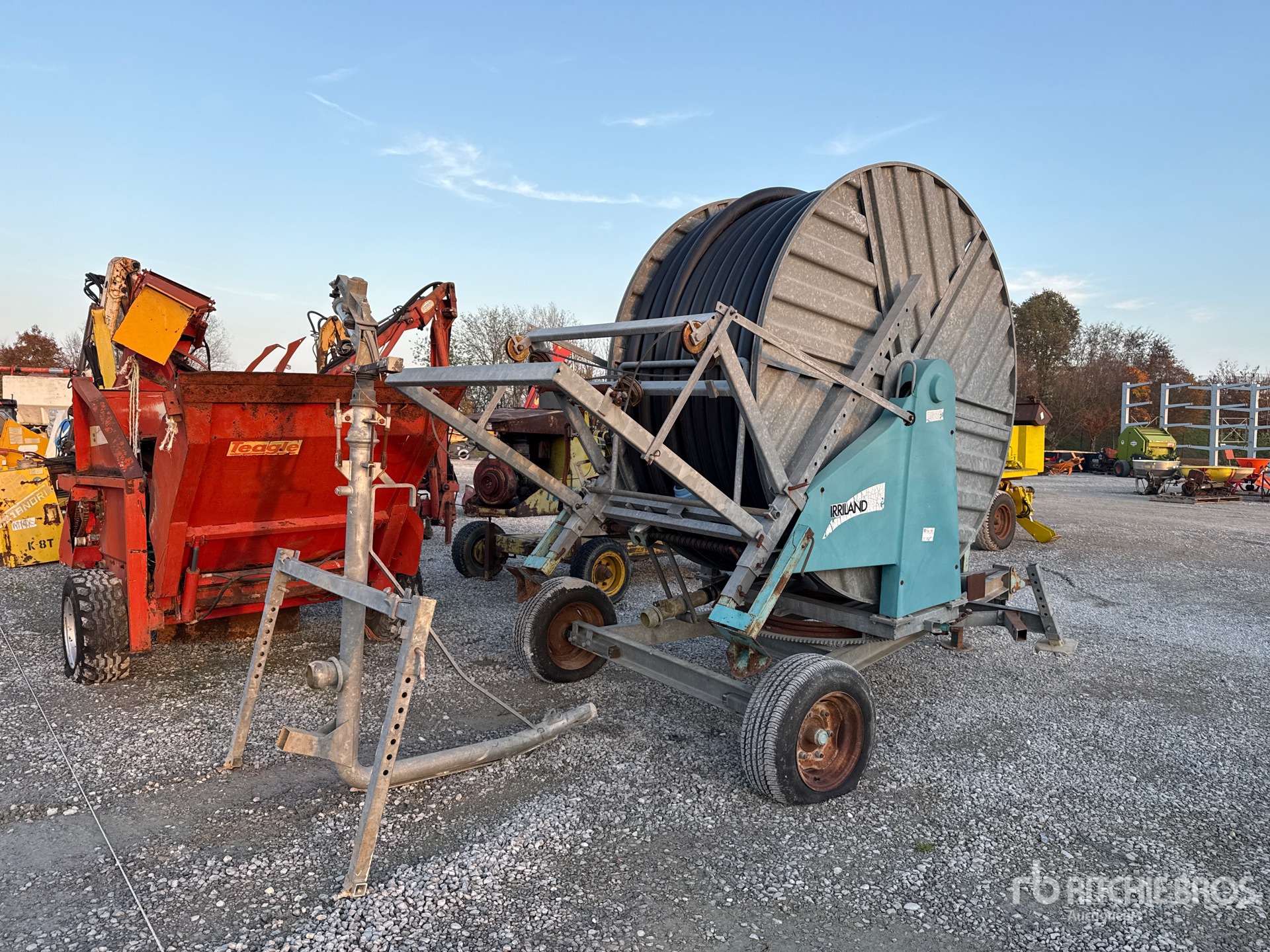 General Appearance with Featured Photo