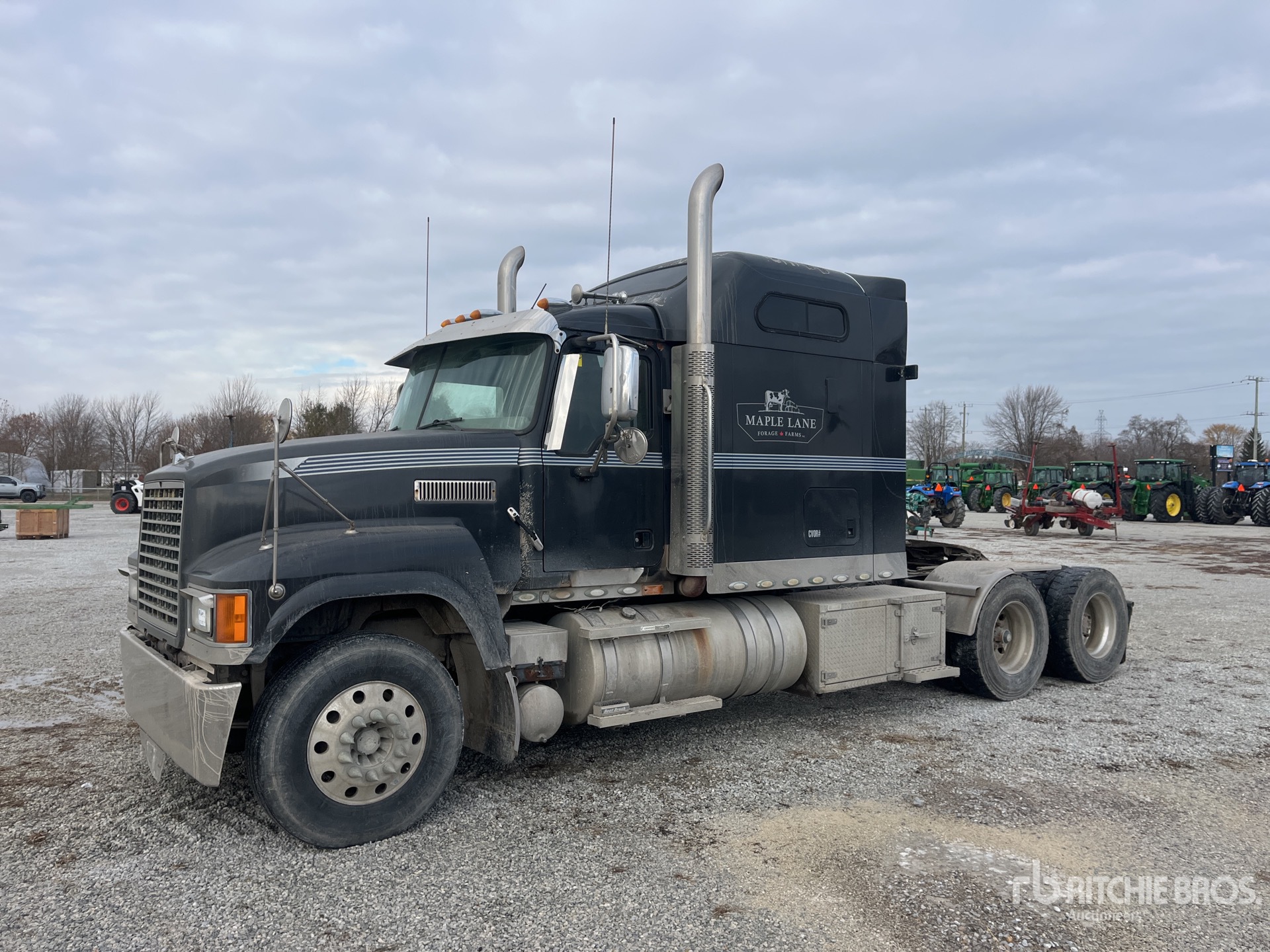 General Appearance with Image, coin avant gauche