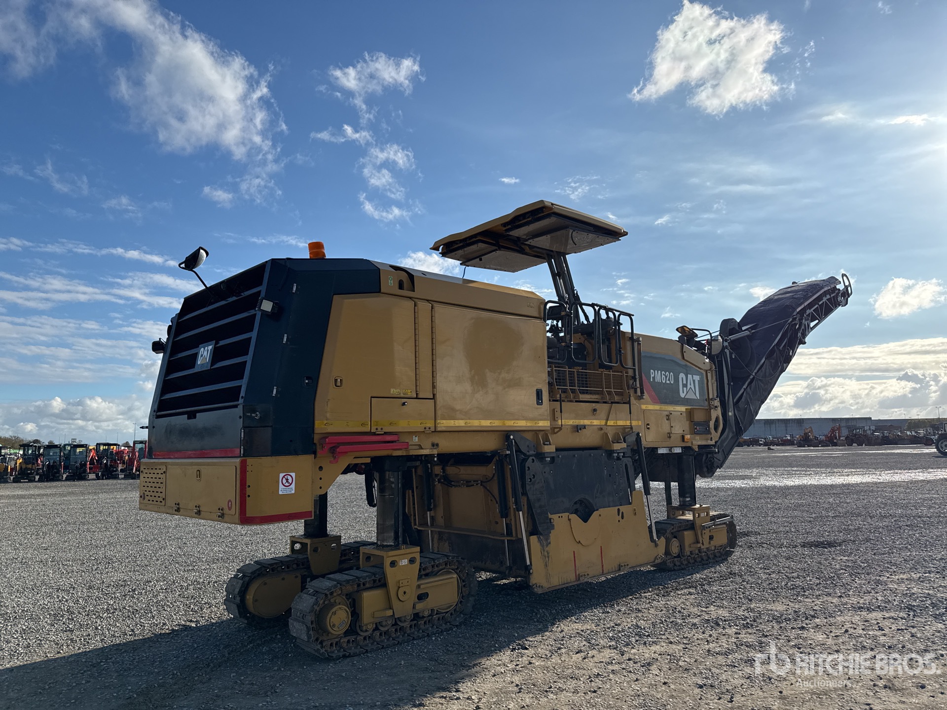 General Appearance with Imagen: esquina trasera derecha