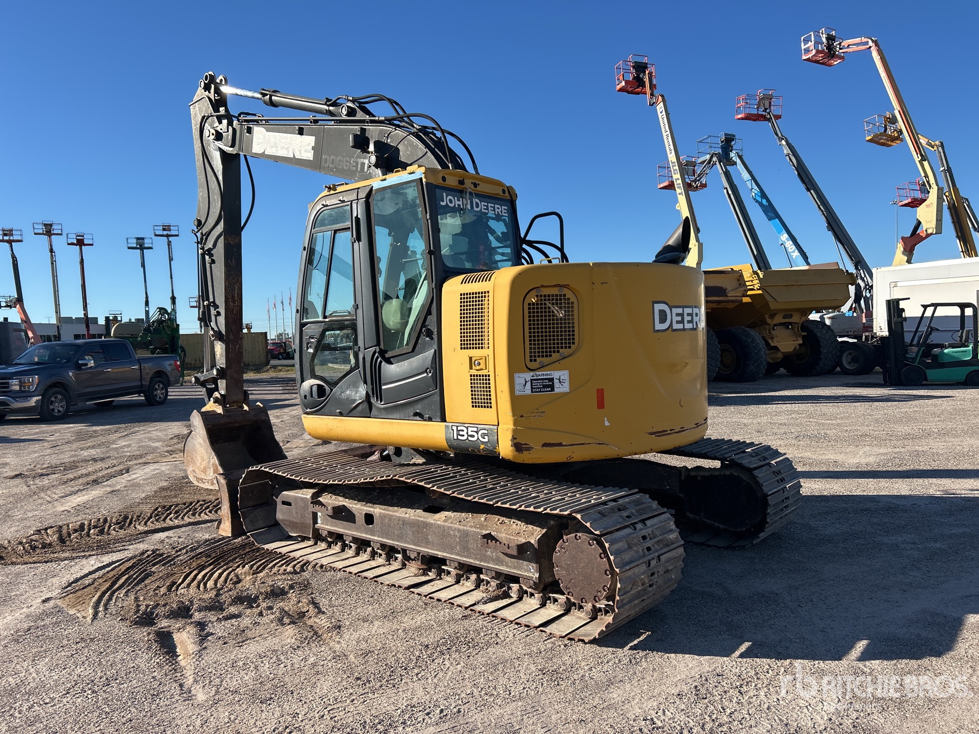 General Appearance with Bild, Ecke hinten links