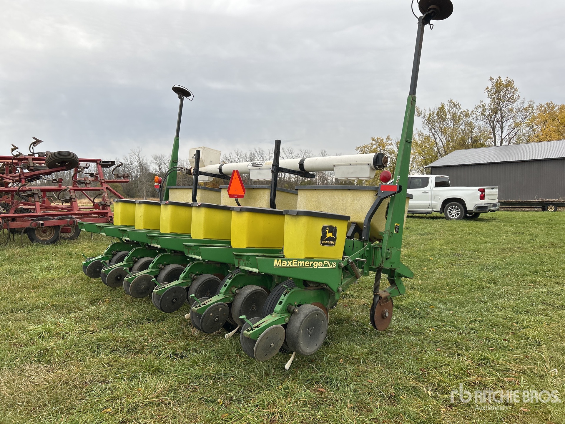 General Appearance with Foto, angolo anteriore sinistro