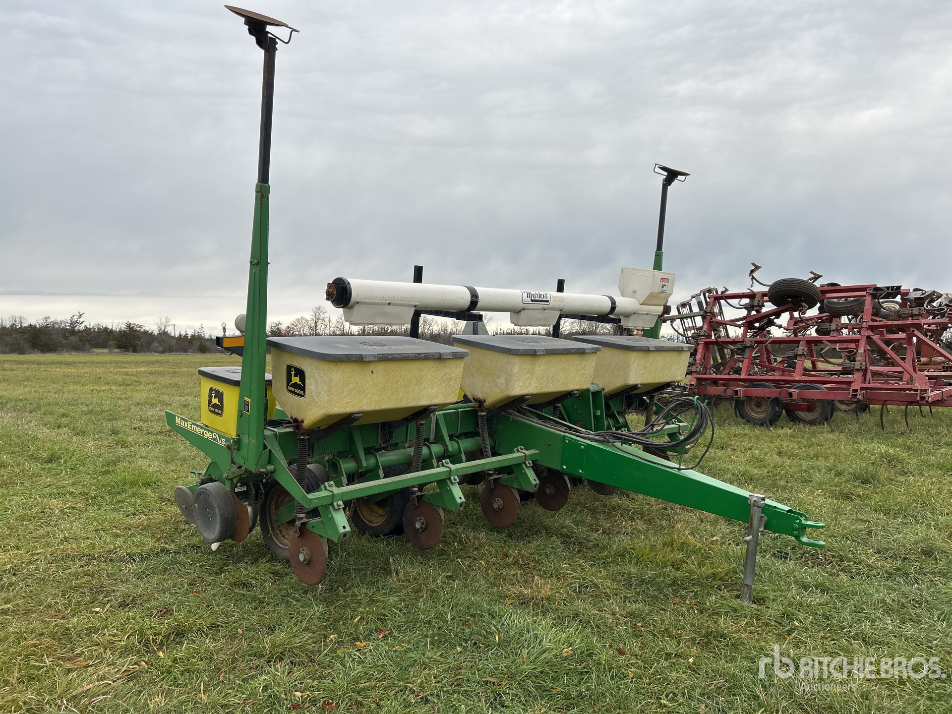 General Appearance with Foto, angolo anteriore destro