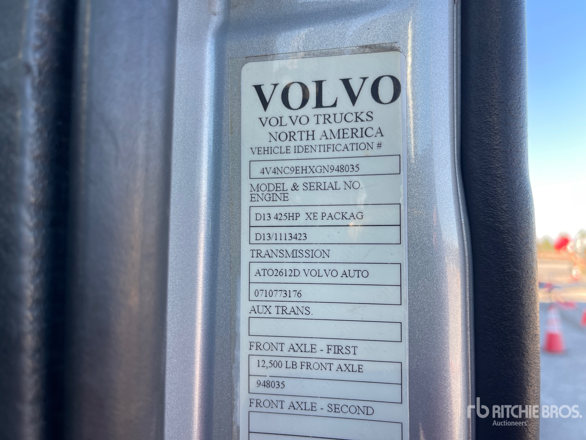 General Appearance with Seriennummer / FIN