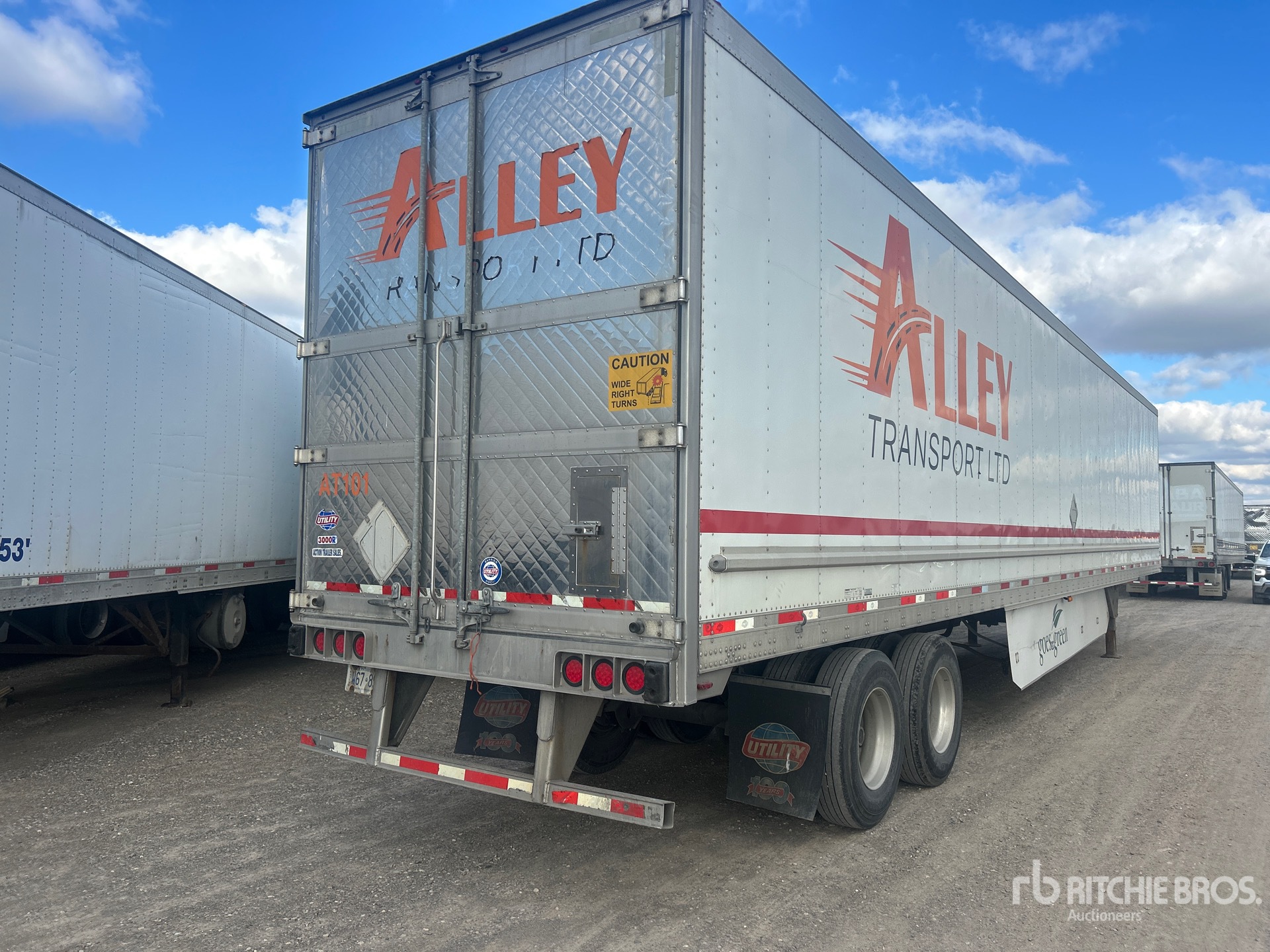 General Appearance with Bild, Ecke hinten rechts