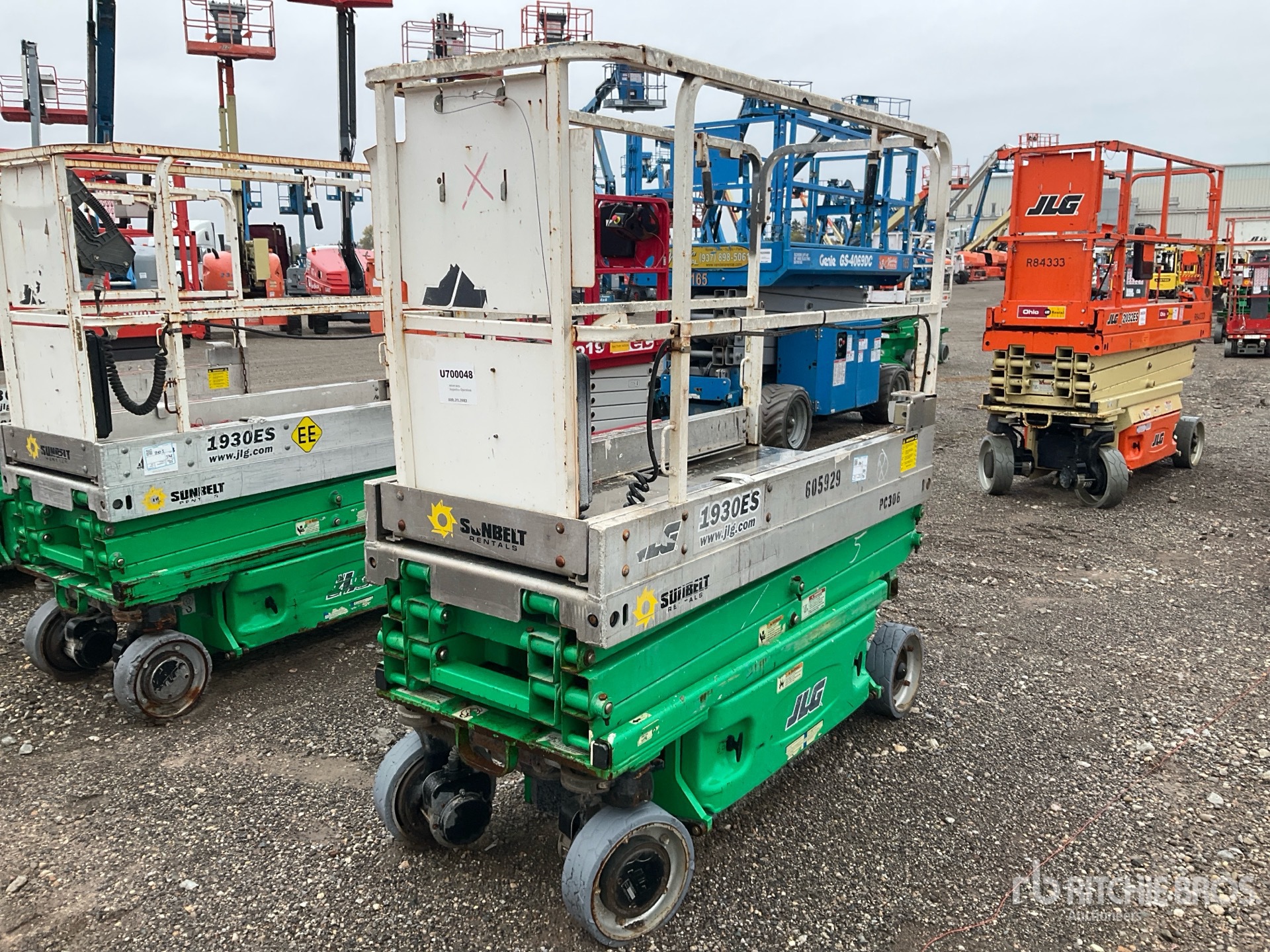 General Appearance with Featured Photo