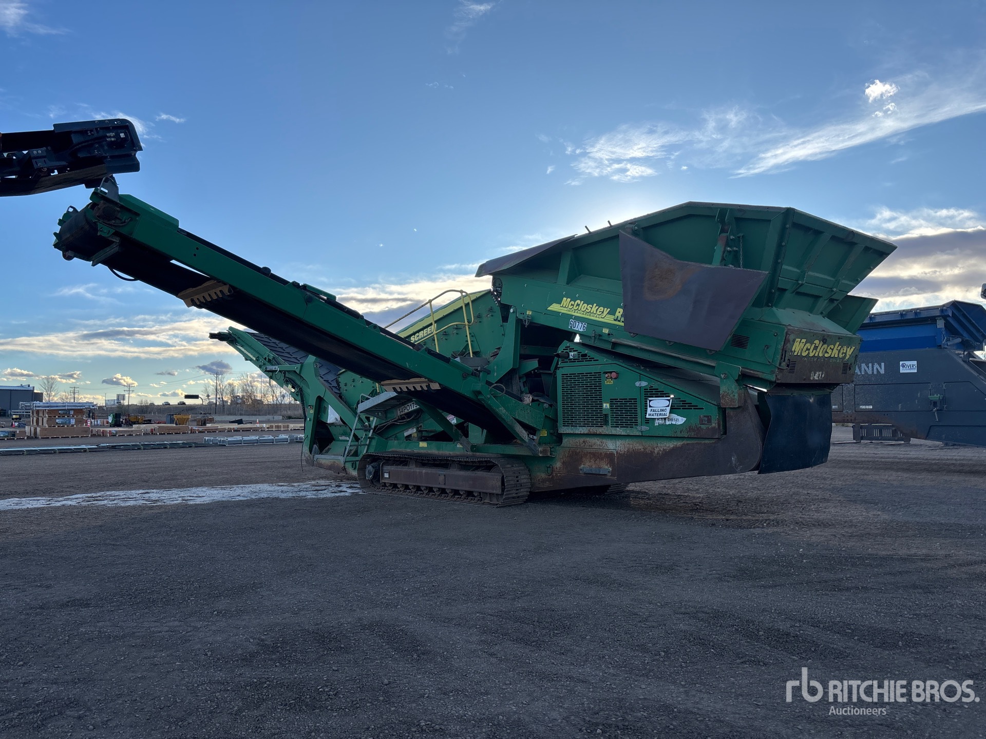 General Appearance with Image, coin avant droit