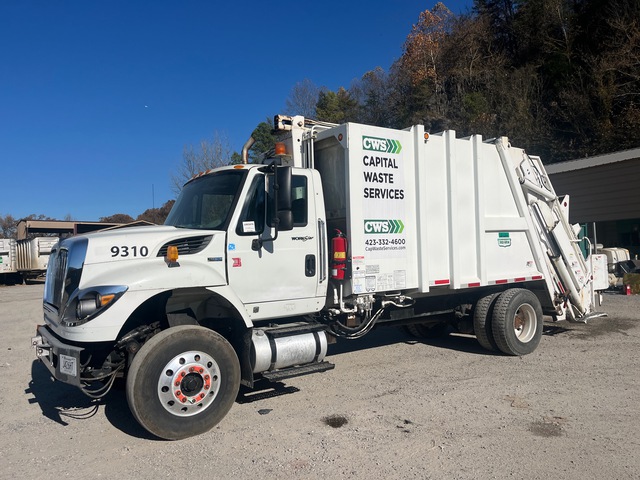 2011 International 7400 Deluxe 4x2 Rear Loader Waste Collection Truck