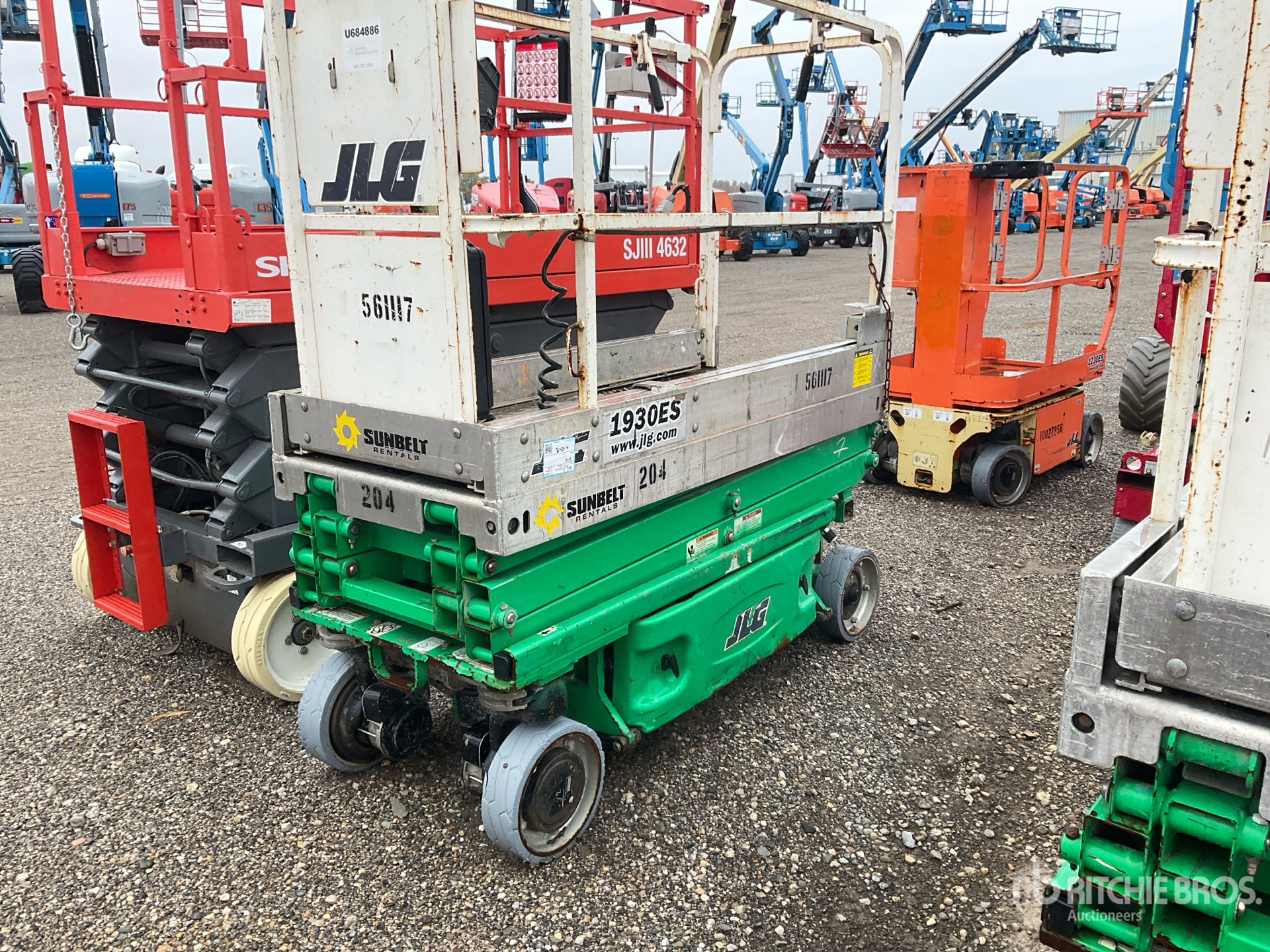 General Appearance with Featured Photo