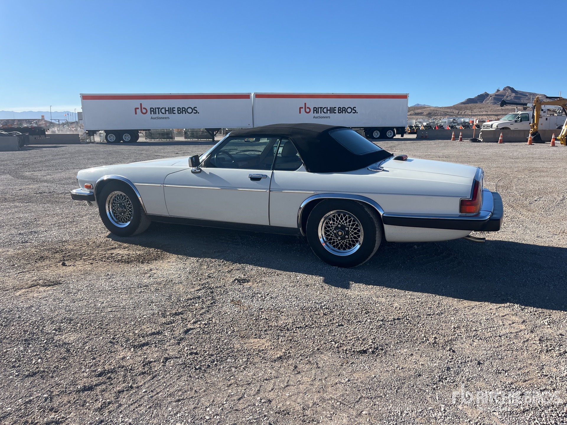 General Appearance with Image, coin arrière gauche